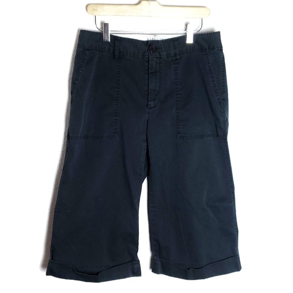 3/$20 GAP Stretch Cotton Cuffed Wide Leg Capris - Picture 1 of 5